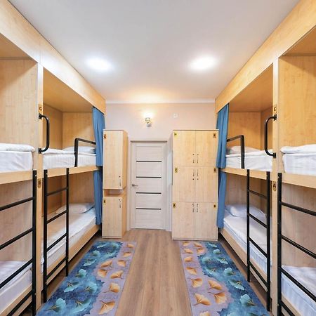 Kaganat Hostel Bishkek Ngoại thất bức ảnh