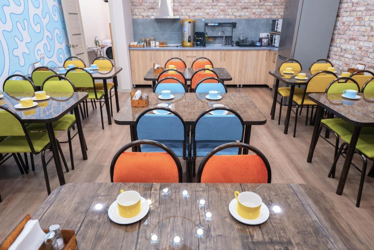 Kaganat Hostel Bishkek Ngoại thất bức ảnh