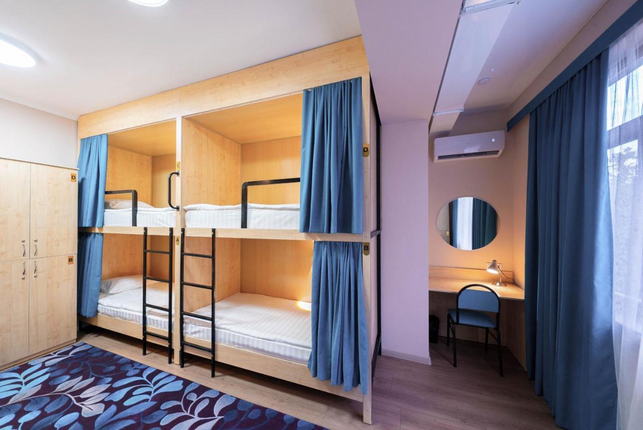 Kaganat Hostel Bishkek Ngoại thất bức ảnh
