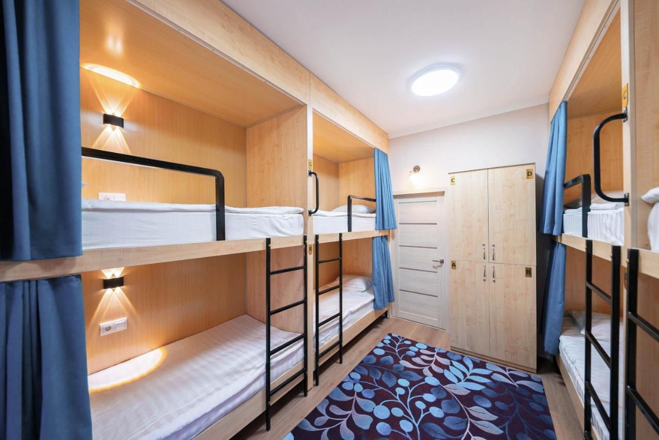Kaganat Hostel Bishkek Ngoại thất bức ảnh