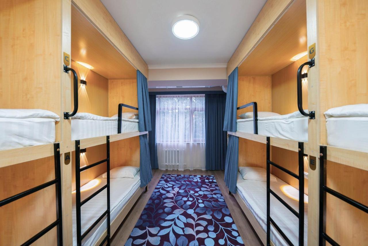 Kaganat Hostel Bishkek Ngoại thất bức ảnh